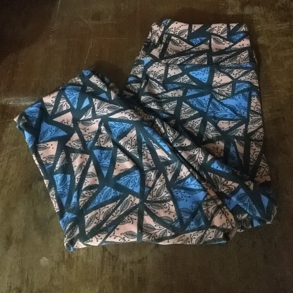 Lularoe leggings!